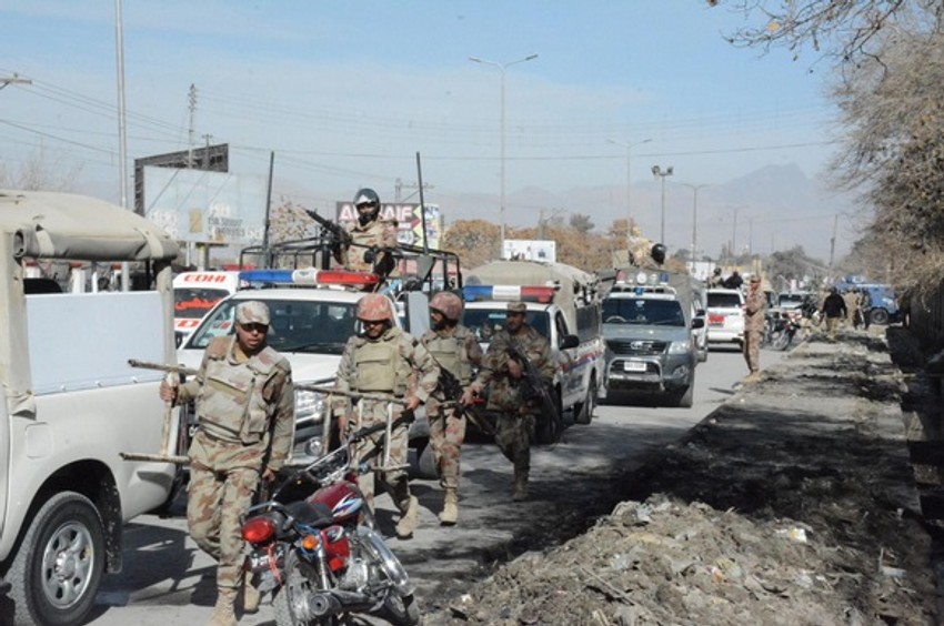 Pakistanska vojska ispred crkve gde je počinjen napad