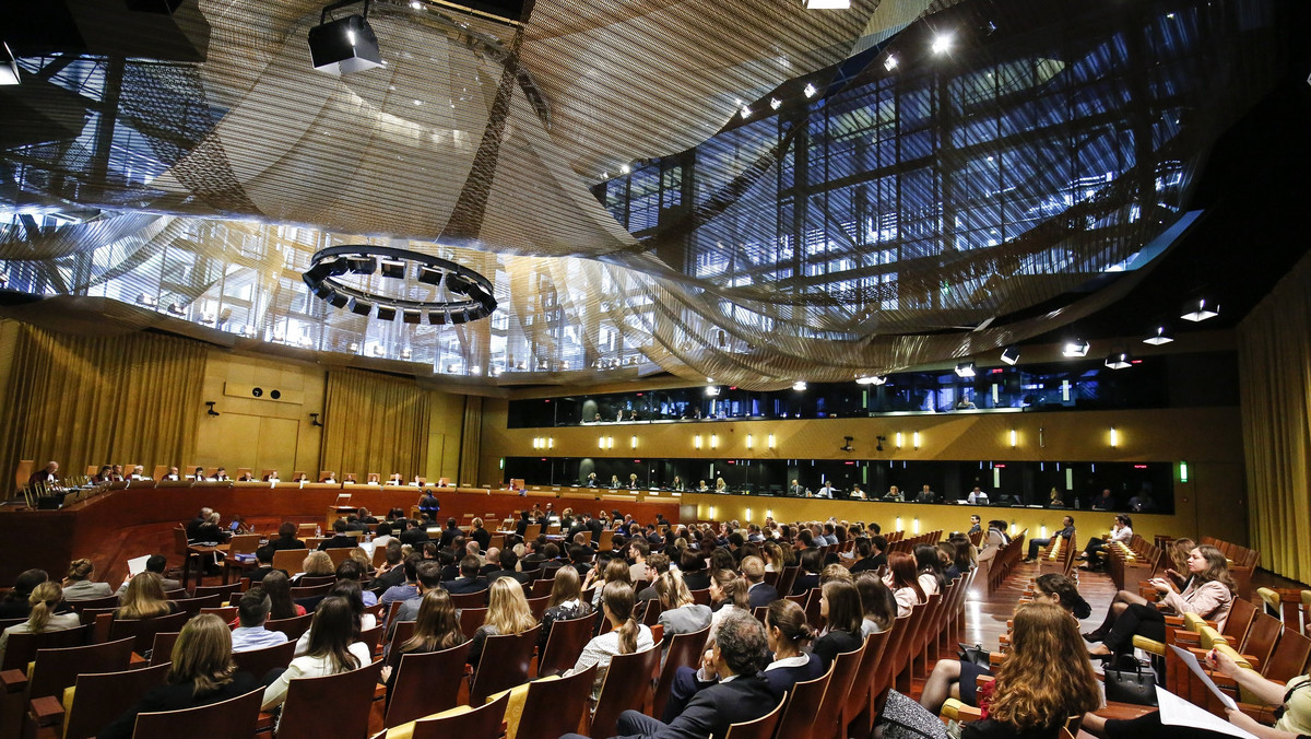 Dziś w Trybunale Sprawiedliwości UE w Luksemburgu odbędzie się rozprawa dotycząca zapytania irlandzkiego sądu; Trybunał ma stwierdzić, czy reforma wymiaru sprawiedliwości w Polsce nie stanowi zagrożenia dla uczciwego procesu Polaka podejrzanego o przemyt narkotyków.