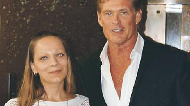 Magyar lánnyal pózolt Hasselhoff