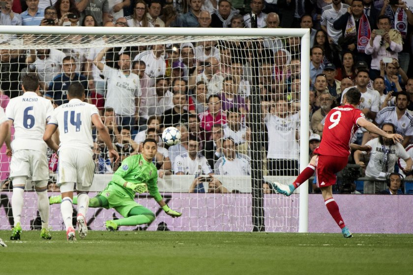 Gol Lewandowskiego nie pomógł Bayernowi