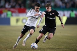 Bartosz Kapustka przedłużył kontrakt z Legią Warszawa