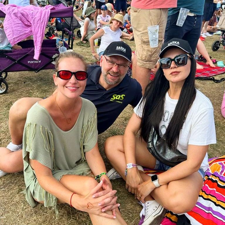 Šéf Sasky Richard Sulík si užíva festival Pohoda 2023.