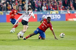 Rasizm na trybunach Rakowa Częstochowa? Ultrasi wydali zakaz celebrowania goli ciemnoskórych piłkarzy