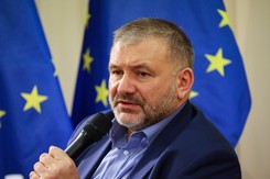 Żurek po wecie prezydenta ws. KRS. 'Ubrał się diabeł w ornat i ogonem na mszę świętą dzwoni'