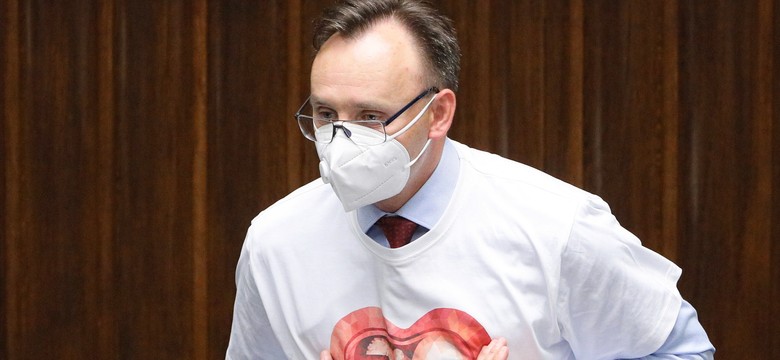 Burza po słowach Rzecznika Praw Dziecka. Nazwał szczepienia dzieci "eksperymentem"