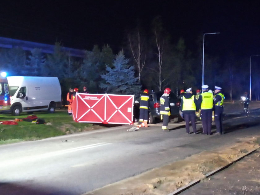 Wypadek w Wawrowie. Zginął kierowca volkswagena