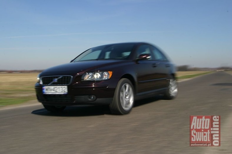 Volvo S40