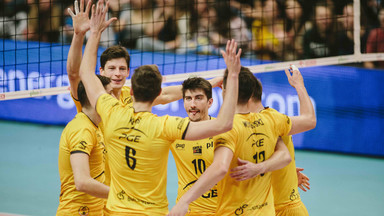 PlusLiga: PGE Skra Bełchatów ściga lidera, wielkie emocje w Katowicach