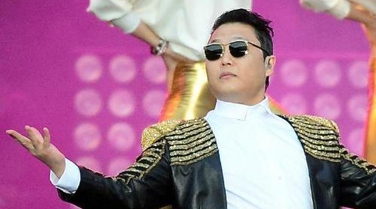 Őrület! Gangnam Style szobrot készítenek Szöulban