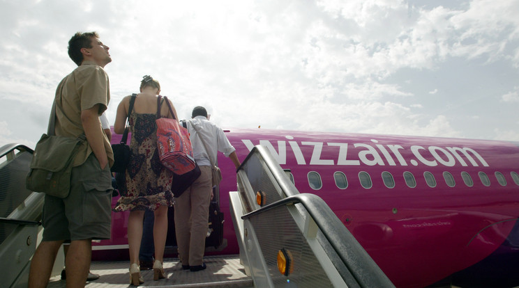 Örökre eltiltották a Wizz Air járataitól  a gépen verekedő magyar utast. / Illusztráció: Northfoto
