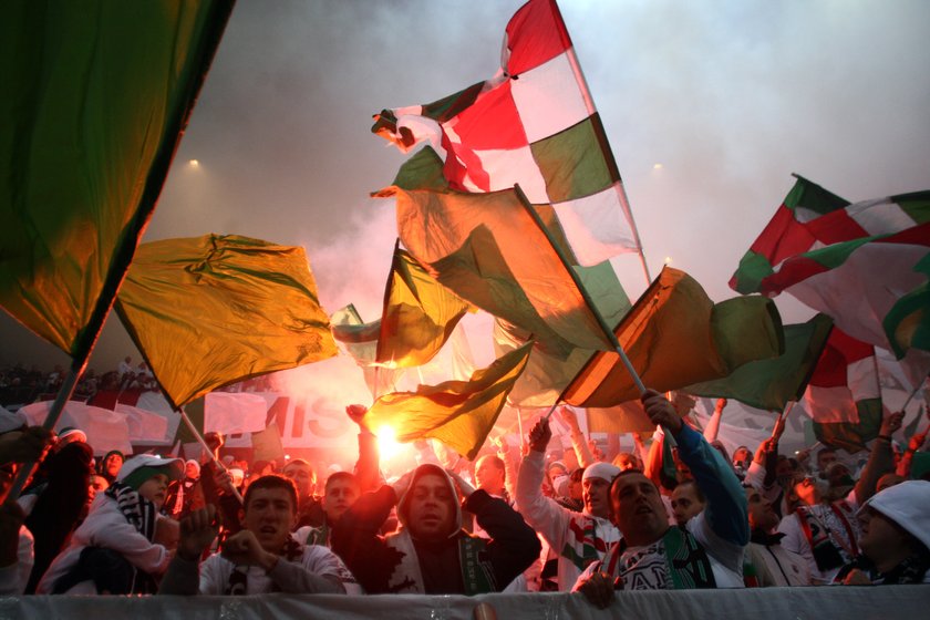 Wojewoda mazowiecki zamknął stadion Legii