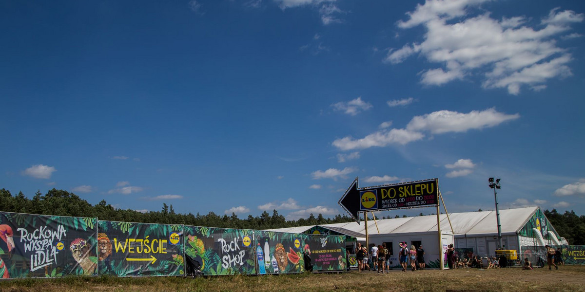 Sklep Lidla na Pol’and’Rock Festival. Festiwalowicze kupili 4 tony arbuzów i bananów.