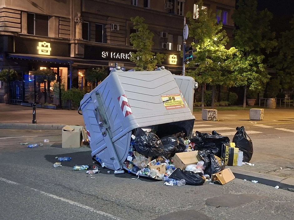 ulice posle protesta