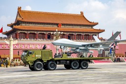 Azjatyckie strzelby już wiszą na ścianie