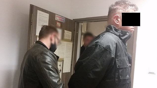 Absurdalna kradzież w Warszawie. Dostawca ukradł skuter i trzy pizze, źródło: KSP