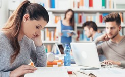 Co z programem 1000 zł dla studenta? Minister stawia sprawę jasno