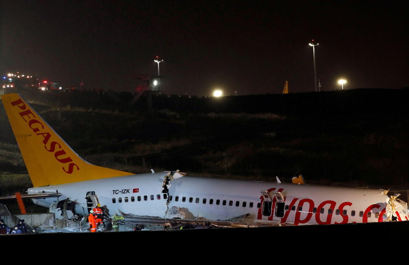 W Stambule rozbił się samolot