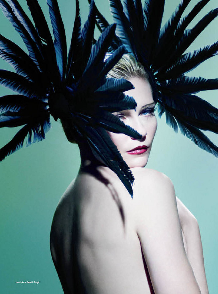 Kirsten Dunst w kwietniowym "V magazine"