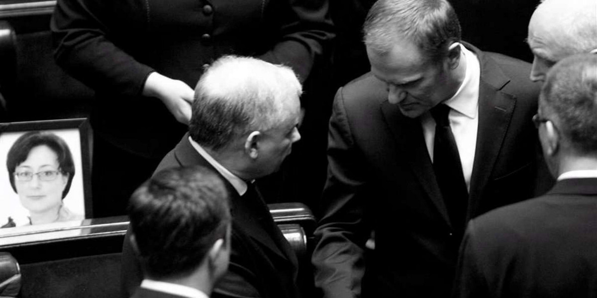 Donald Tusk, Jarosław Kaczyński, Lech Kaczyński, katastrofa, śmierć prezydenta, Smoleńsk, Katyń