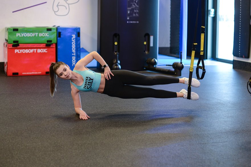 TRX side plank