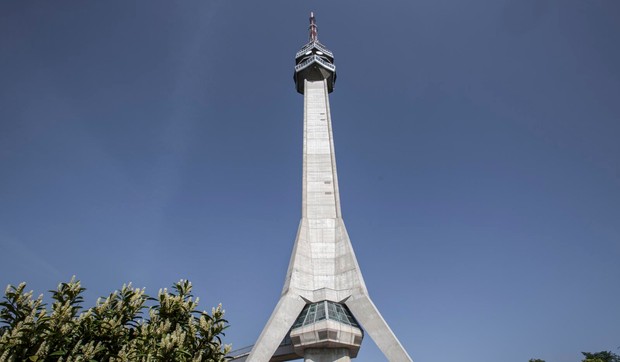 Avala toranj 300418 RAS foto o bunic preview