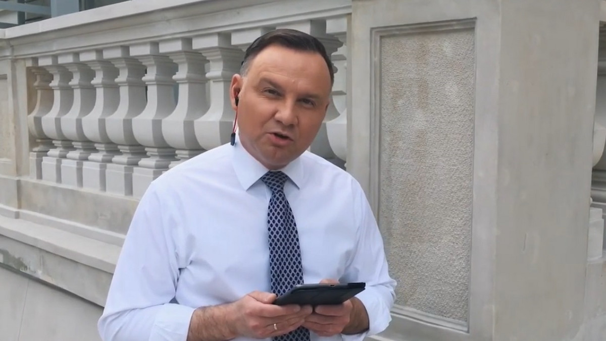 Andrzej Duda w #Hot16Challenge2. Kogo nominował prezydent? [WIDEO]