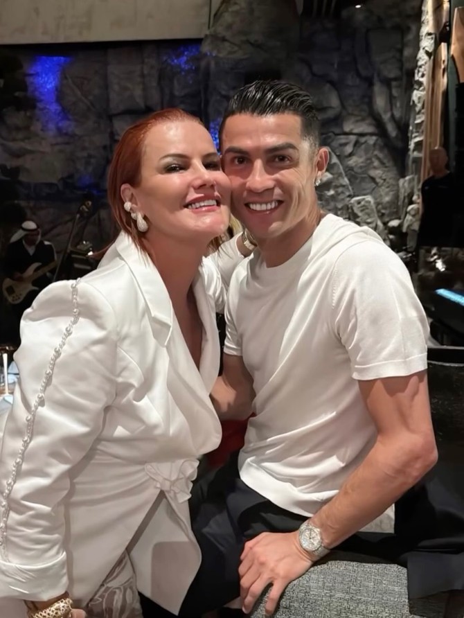 Kristijano Ronaldo sa sestrom Elmom