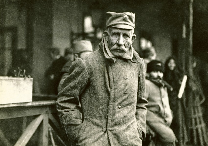 Portret srpskog vojnika, obveznika poslednje odbrane i učesnika u borbama za proboj Solunskog fronta, 1918.