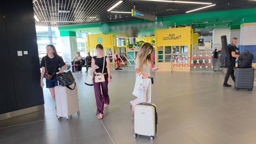 Jovana Pajić, aerodrom