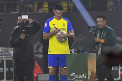 Cristiano Ronaldo zaprezentowany przed 30. tysiącami kibiców An-Nassr [FOTO]
