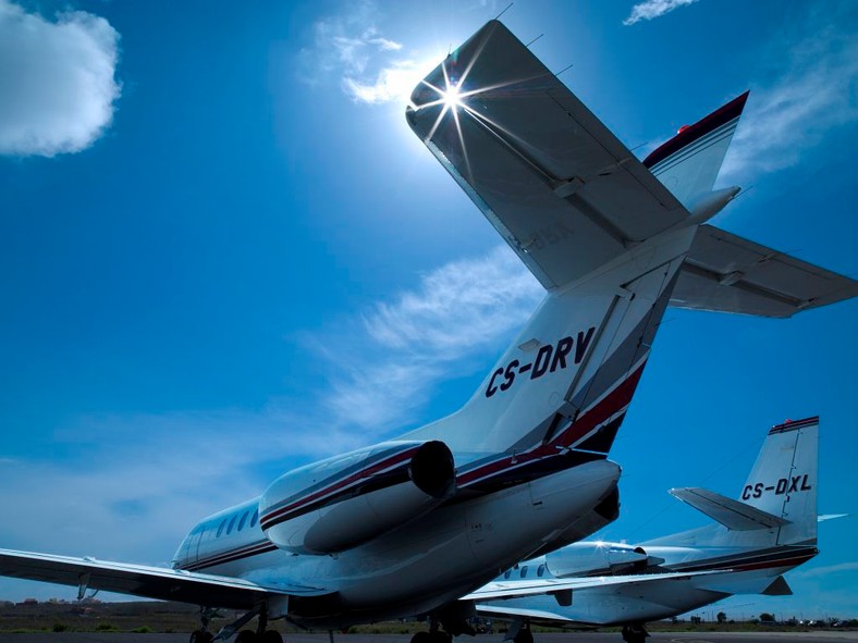 Hawker 750 - taki odrzutowiec można wynająć w NetJets. Fot. NetJets Europe