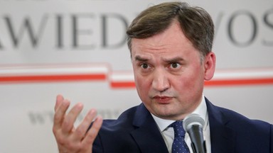 Złożona z zaufanych Ziobry Izba Dyscyplinarna SN "stawia się" ministrowi sprawiedliwości. Będzie wojna?