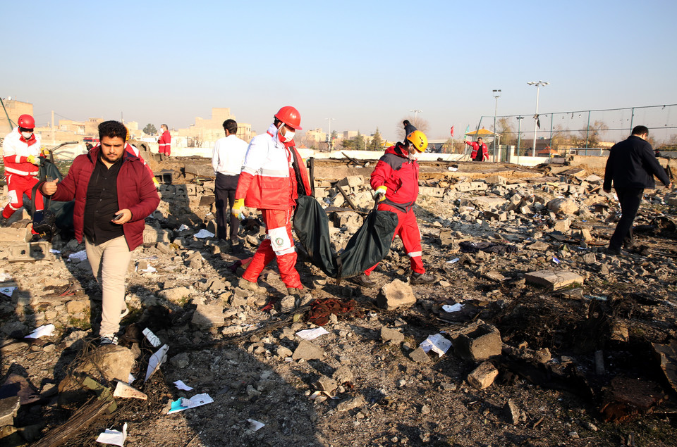 Miejsce katastrofy ukraińskiego samolotu w Iranie