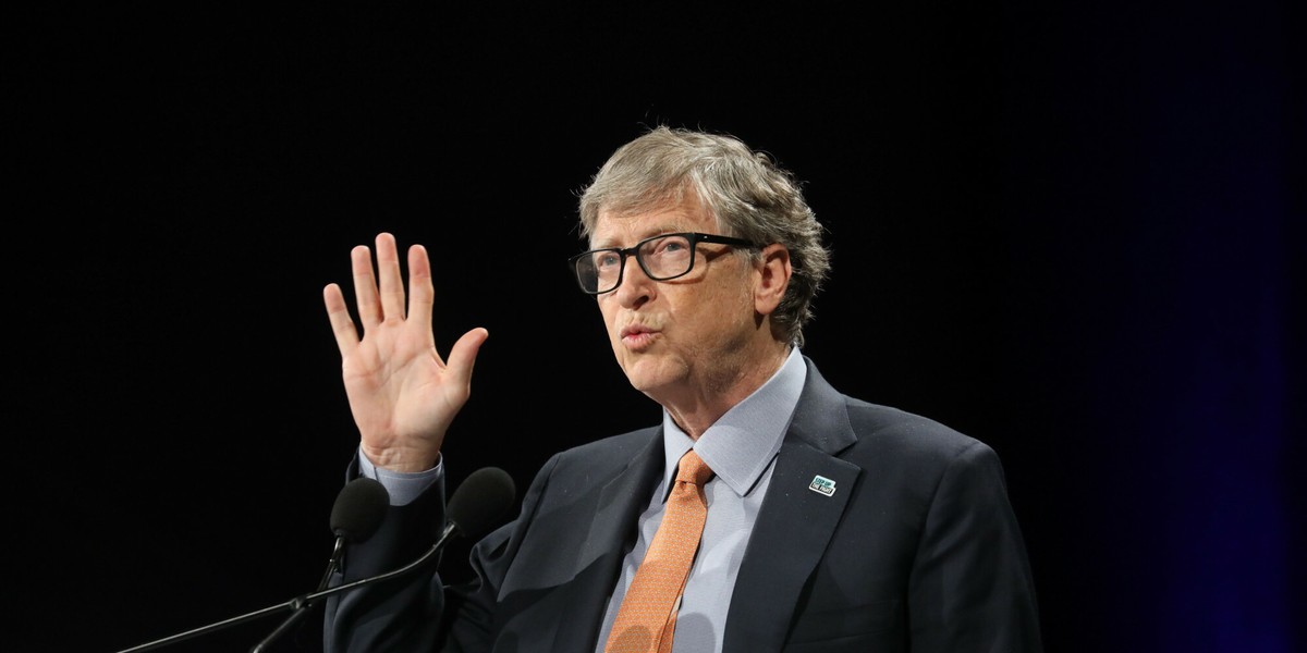 Bill Gates, który sam o sobie mówi jako o technokracie, jest optymistą. W rozmowie z Insiderem otwarcie przyznał, że wciąż mamy czas na odzyskanie kontroli nad procesem globalnego ocieplenia. 