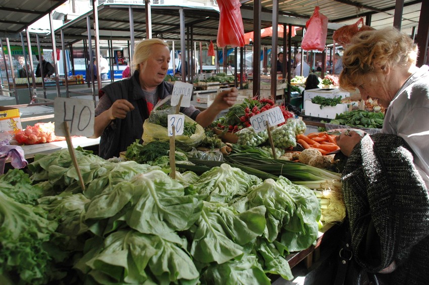 Cene na pijacama biće niže i do 30 odsto