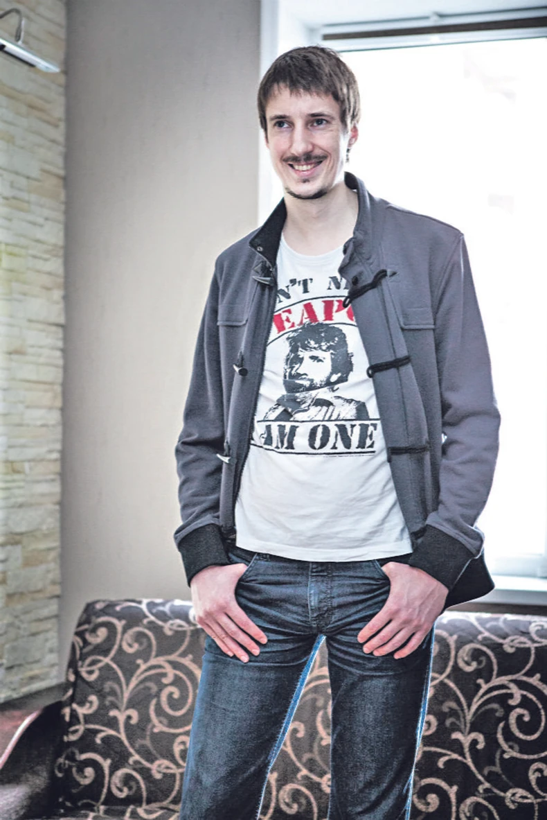 Koristi pseudonim za niz drugih blogova