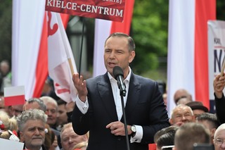 Poniedziałkowa debata TVP. PiS potwierdza udział Nawrockiego, mówi jednak o 'politycznej hucpie'