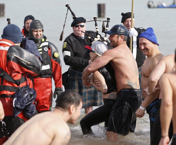 Lady Gaga nie boi się nawet lodowatej wody?