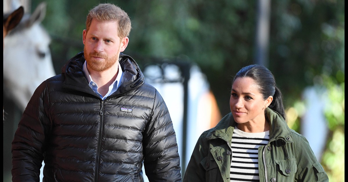Már ilyen nagyok Harry herceg és Meghan Markle gyermekei: karácsonyi képeslapon örökítették meg a meghitt családi pillanatokat