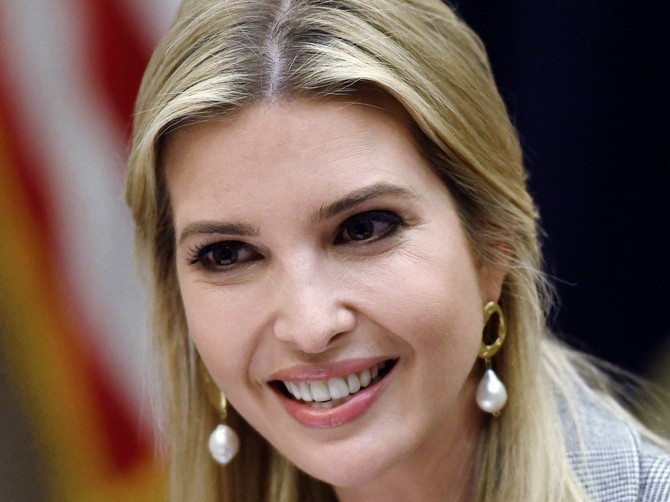 Ivanka Tramp u haljini koja je magnet za poglede - gola ramena u prvom planu