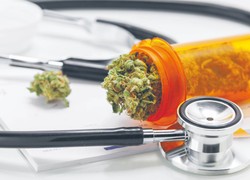 Na rynku handlu receptami bez zmian. Marihuana i psychotropy na e-maila