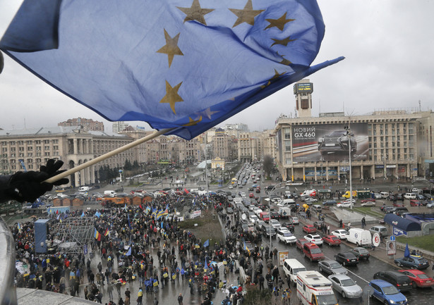 Wielka demonstracja opozycji. Ukraińcy ciągną do Kijowa