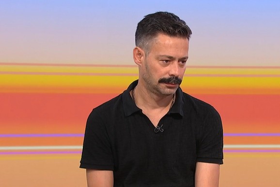 "SNAJPERISTI SU BILI PREKO PUTA MENE U MANASTIRU" Milana Vasića kosovska policija povela na informativni razgovor u Prizrenu: "Dali su mi papir sa pravilima - 'Metohija' je bila ZABRANJENA REČ"