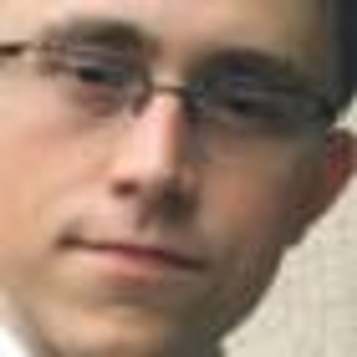 Paweł Cymcyk, analityk A-Z Finanse