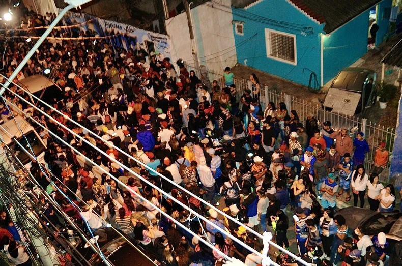 Fanovi odaju poštu preminulom pevaču u Sao Paulu