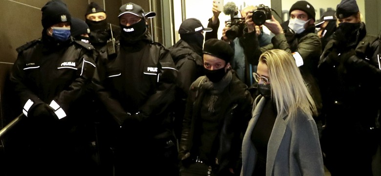 Agata Grzybowska wolna. Dziennikarkę zatrzymano podczas protestu w Warszawie