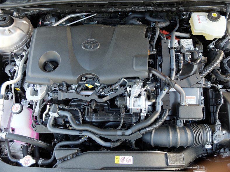 Toyota Camry 2.5 Hybrid