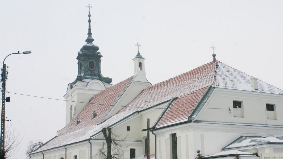 To już drugie podejście władz samorządowych do odzyskania statusu miasta. Wolbórz został miastem w 1273 roku, 16 lat po Krakowie! Utracił je trzy lata po powstaniu styczniowym z 1863 roku.