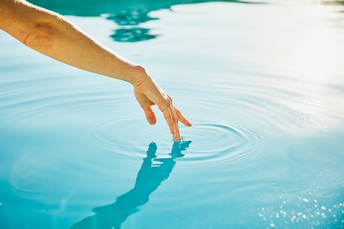 Elkékülő, felpuffadt ujjak? Íme a Scleroderma betegség leggyakoribb tünetei