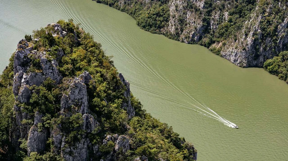 Pogled sa vidikovca Ploče